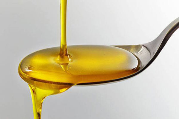 Azeite de oliva em jejum: Descubra 3 motivos para aderir a essa prática
