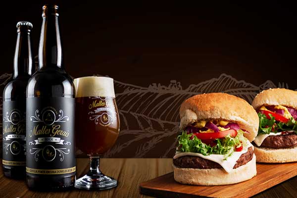 Cervejas artesanais bock com hamburguer