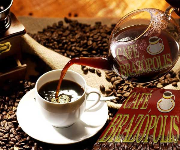Café Brazópolis feito na cafeteira