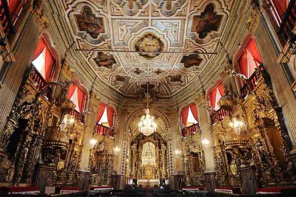 Interior da Matriz de Nossa Senhora do Pilar