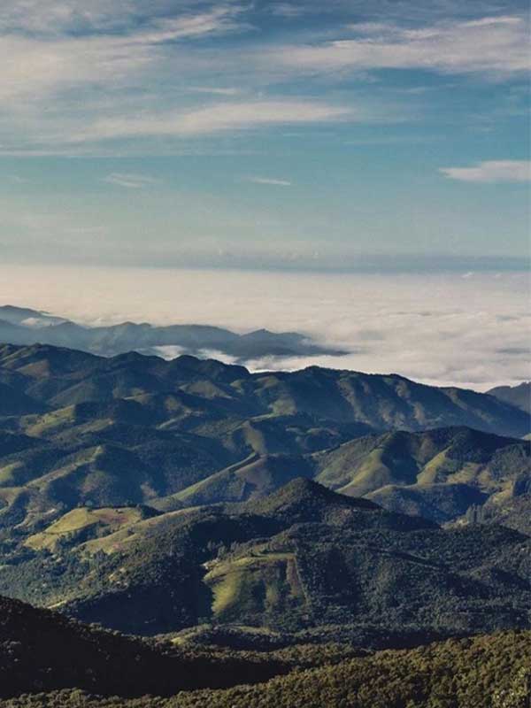 Vista do Pico Selado em Monte Verde. Um pico muito alto da Serra da Mantiqueira