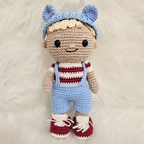 Amigurumi Boneco Loiro de Crochê - 22 cm